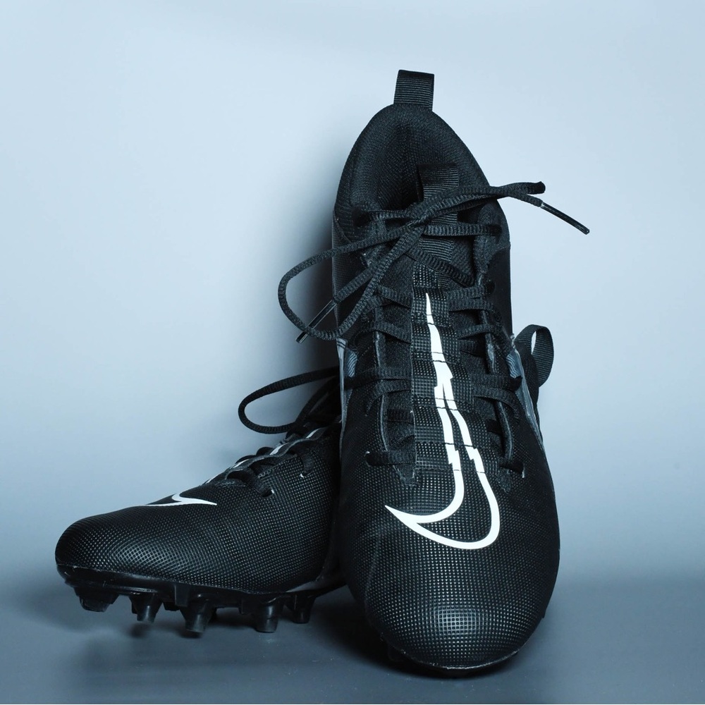 Nike Alpha Menace Pro Cleats